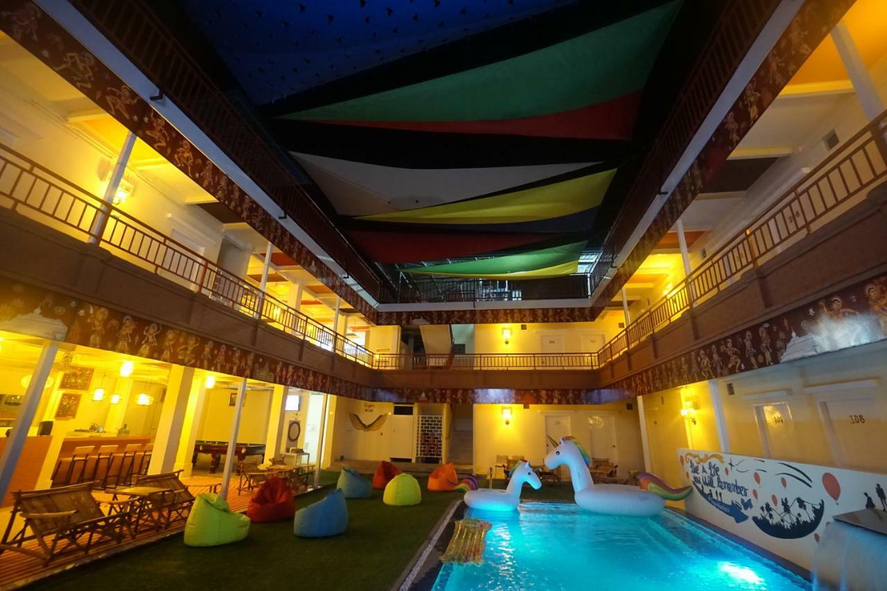 Bagan Vibes Hostel Nyaung-U Экстерьер фото